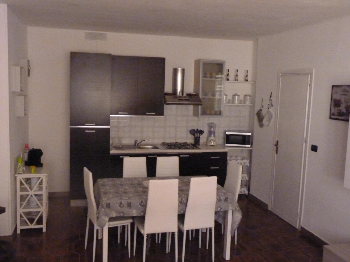 Villa Rosa Luxury Apartment Монделло Экстерьер фото