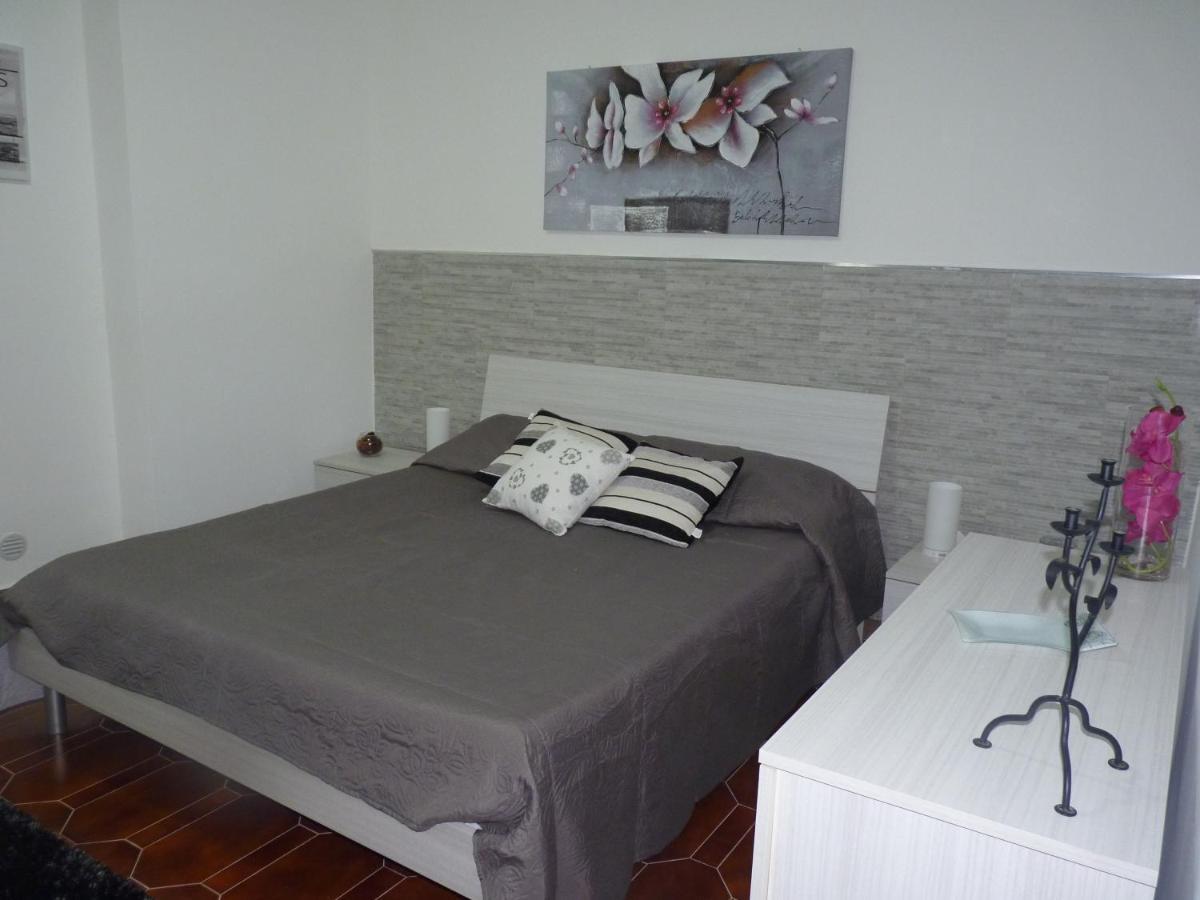 Villa Rosa Luxury Apartment Монделло Экстерьер фото